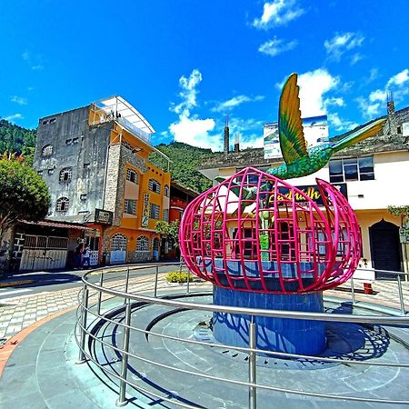 Hotel Amazonia Y Sol Baños Extérieur photo