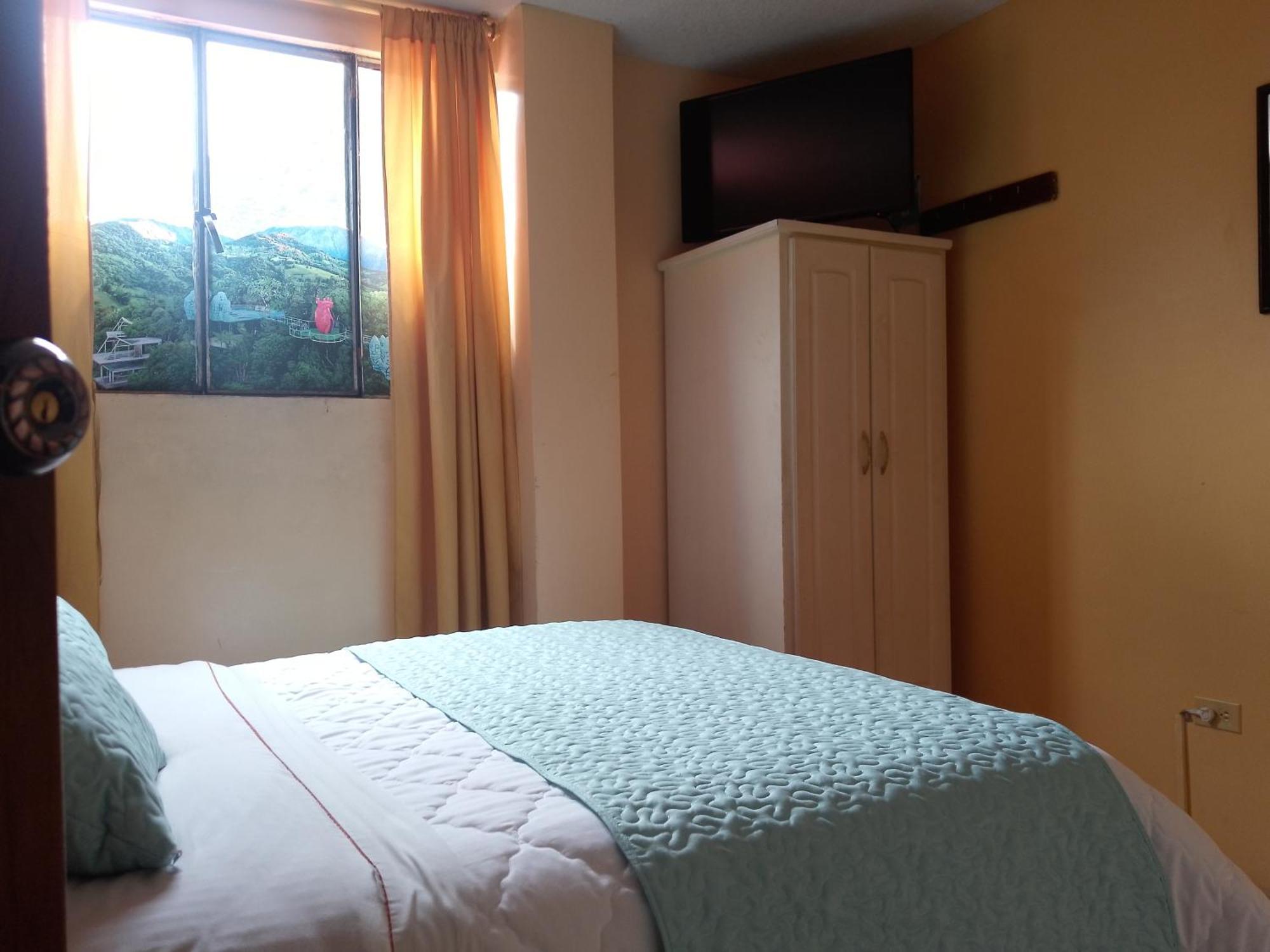 Hotel Amazonia Y Sol Baños Extérieur photo